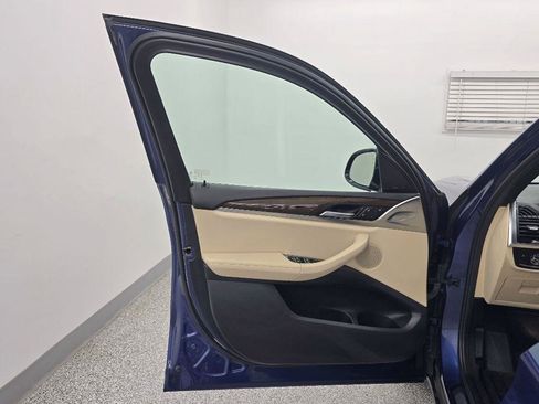 Used 2018 BMW X3 xDrive30i AWD/4WD image 29