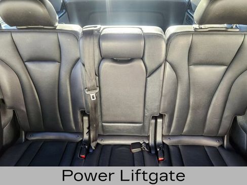 Used 2018 Audi Q7 3.0T Prestige w/ Prestige Package image 17