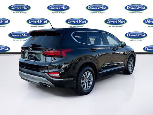 Used 2019 Hyundai Santa Fe SE image 7