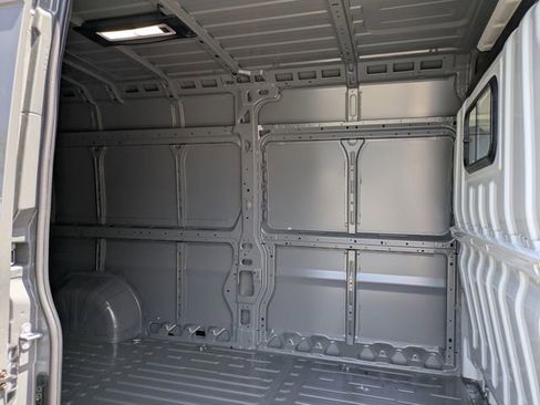 New 2026 RAM ProMaster 3500 w/ Convenience Group FWD image 10