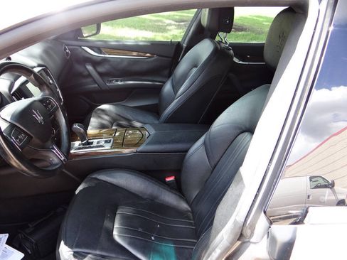 Used 2014 Maserati Ghibli RWD image 16