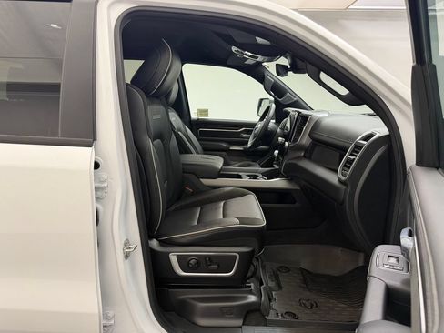 Used 2023 RAM 1500 Laramie AWD/4WD image 25