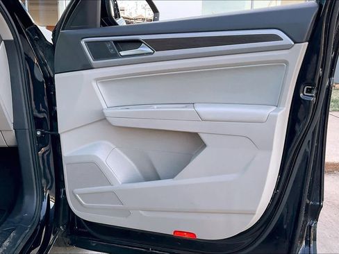 Used 2019 Volkswagen Atlas SE image 22