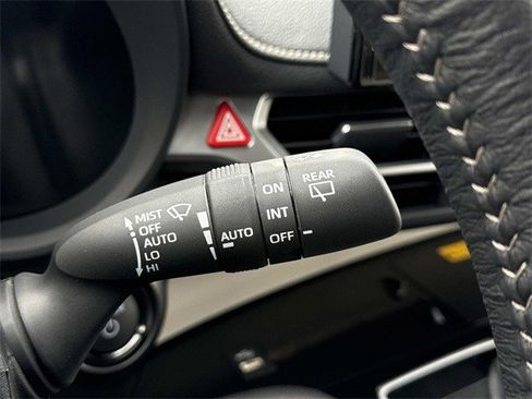 Used 2026 Toyota Sienna Platinum image 26