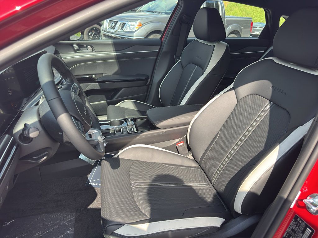 New 2026 Kia K5 GT-Line FWD image 9