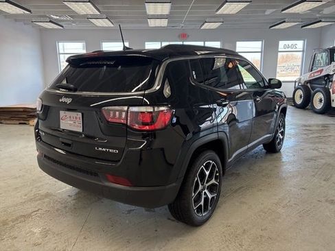 New 2026 Jeep Compass Limited image 9