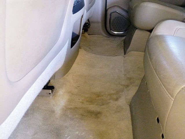 Used 2015 Chevrolet Suburban LT RWD image 64