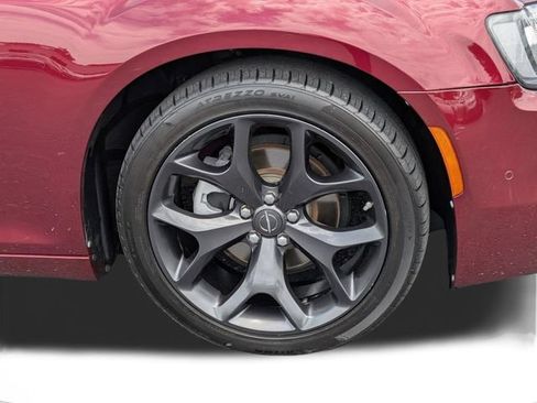 Used 2023 Chrysler 300 S RWD image 10