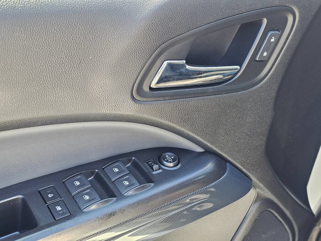 Used 2019 Chevrolet Colorado Z71 AWD/4WD image 31