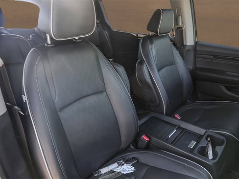 Used 2021 Honda Odyssey Elite image 35