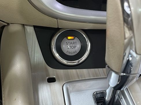 Used 2017 Nissan Murano Platinum w/ Platinum Technology Package FWD image 20