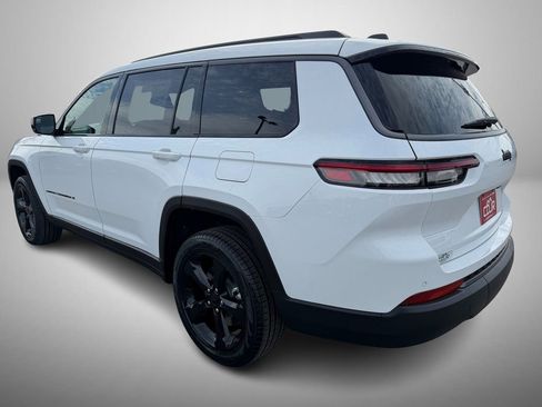 New 2026 Jeep Grand Cherokee L Limited w/ Limited Altitude Package RWD image 4