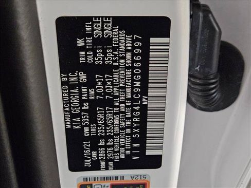 Used 2021 Kia Sorento LX FWD image 25