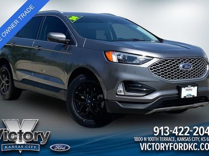 Used 2024 Ford Edge SEL w/ Convenience Package