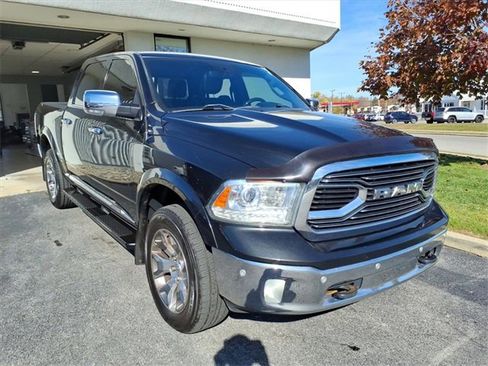 Used 2017 RAM 1500 Limited image 28
