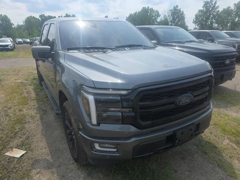 Used 2024 Ford F150 Lariat AWD/4WD image 3