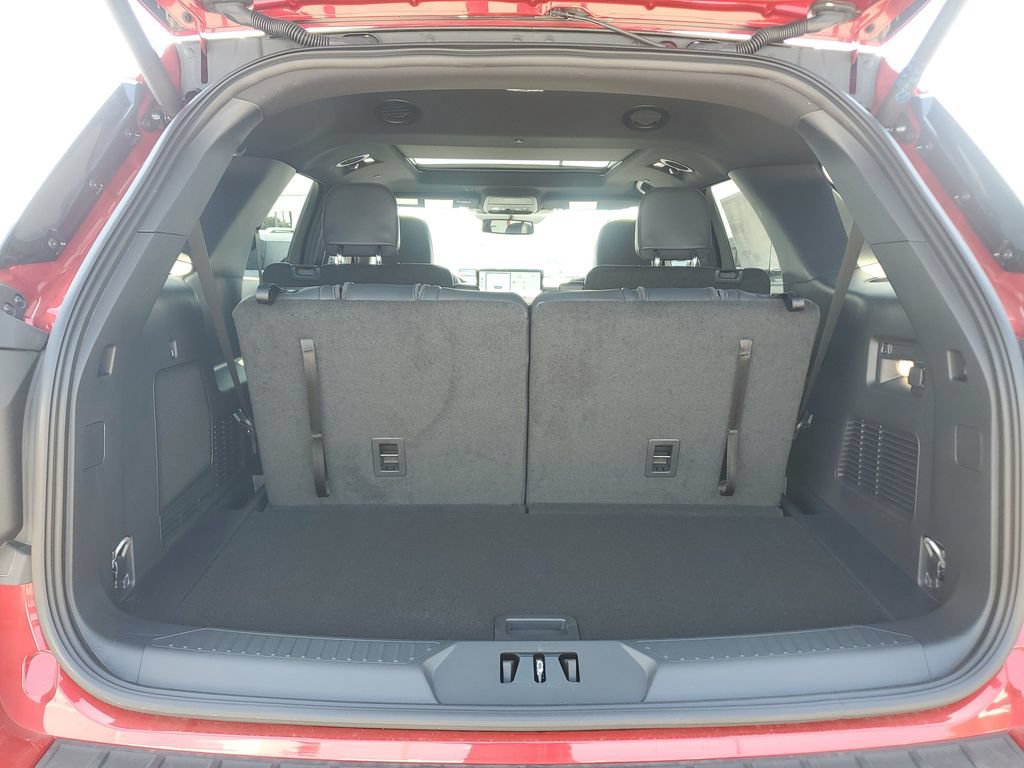 New 2026 Ford Explorer ST-Line w/ ST-Line Street Pack AWD/4WD image 9