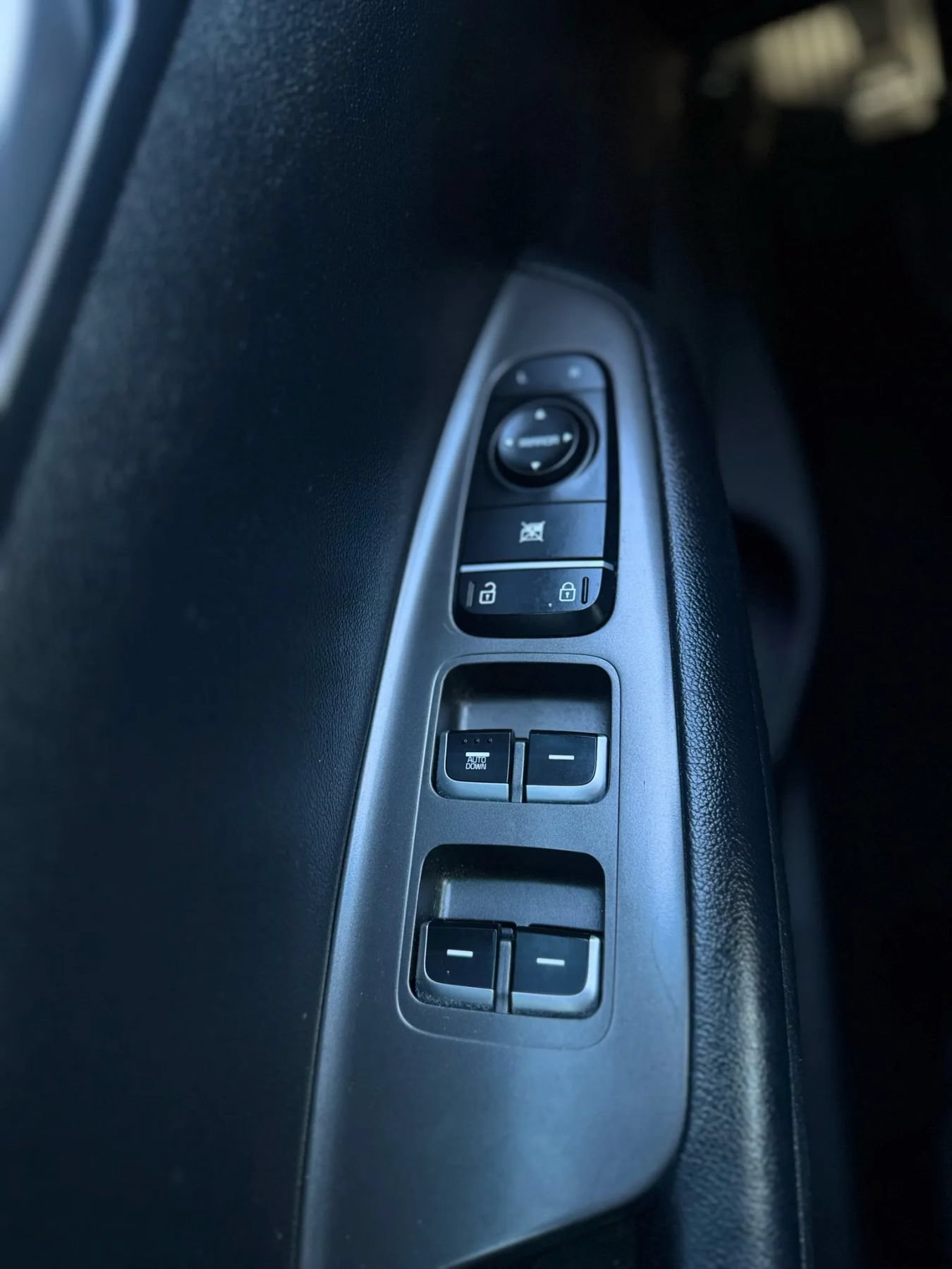 Used 2019 Kia Optima LX FWD image 41