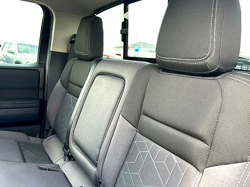 New 2026 Nissan Frontier SV w/ SV Convenience Package image 16
