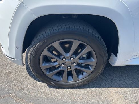 Used 2018 Jeep Grand Cherokee High Altitude AWD/4WD image 44
