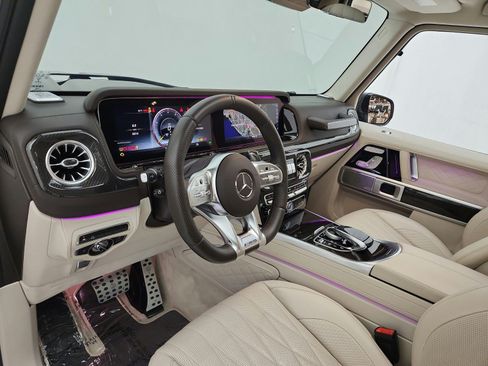 Certified 2021 Mercedes-Benz G 63 AMG 4MATIC image 9