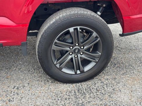 Used 2022 Ford F150 XLT w/ Equipment Group 302A High AWD/4WD image 12