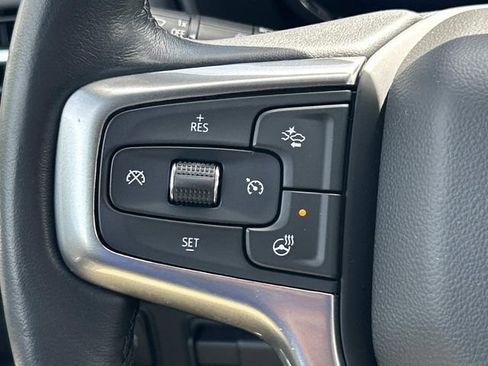 Used 2022 Chevrolet Tahoe Z71 w/ Luxury Package AWD/4WD image 36