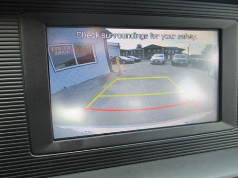 Used 2019 Hyundai Elantra SE image 17