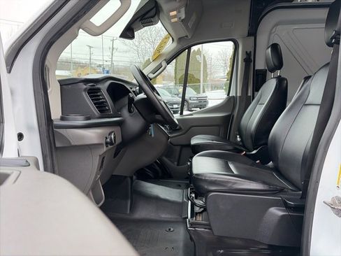 Used 2023 Ford Transit 250 Medium Roof AWD w/ Load Area Protection Package image 16