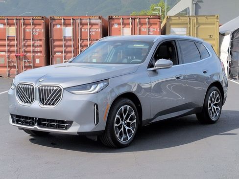 Used 2026 BMW X3 xDrive30 w/ Convenience Package AWD/4WD image 5