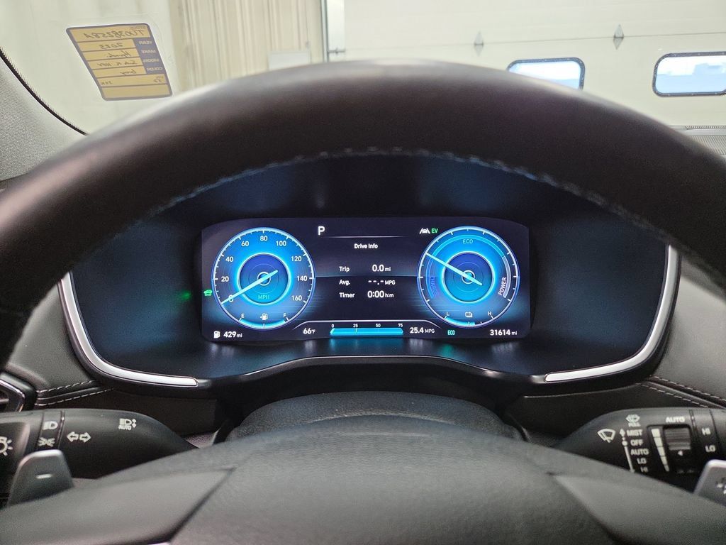 Used 2023 Hyundai Santa Fe Limited w/ Cargo Package AWD/4WD image 23