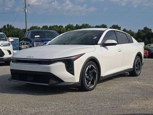 Used 2025 Kia K4 EX FWD image 1