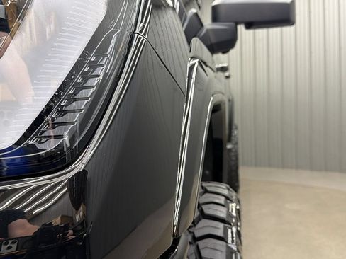 Used 2026 GMC Sierra 2500 AT4X w/ LPO, Black Badging Package AWD/4WD image 13