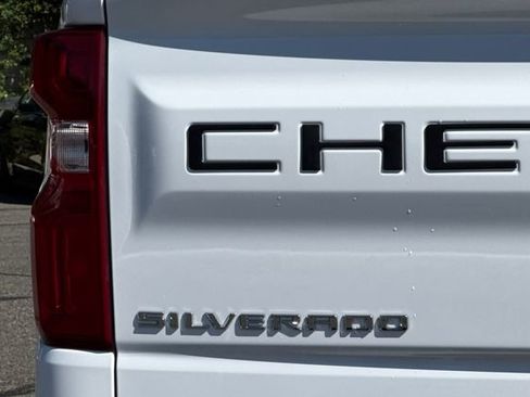 Used 2023 Chevrolet Silverado 1500 LTZ AWD/4WD image 50
