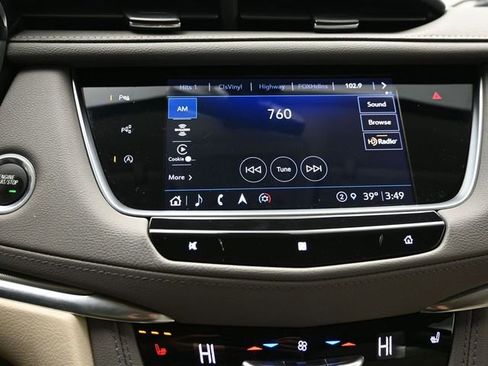 Used 2021 Cadillac XT5 Premium Luxury FWD image 17