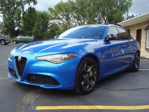 Used 2019 Alfa Romeo Giulia Ti image 17