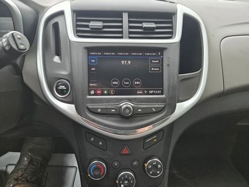 Used 2020 Chevrolet Sonic LT FWD image 25