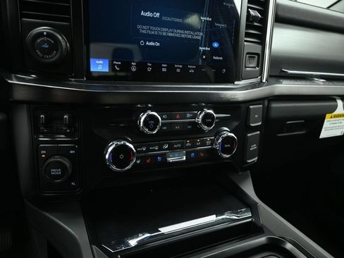 New 2026 Ford F450 Lariat w/ Lariat Premium Package AWD/4WD image 13