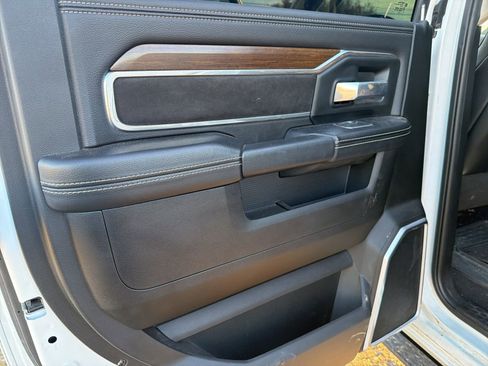 Used 2024 RAM 3500 Laramie image 8