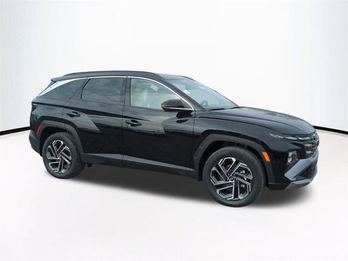 New 2026 Hyundai Tucson Limited AWD/4WD image 2