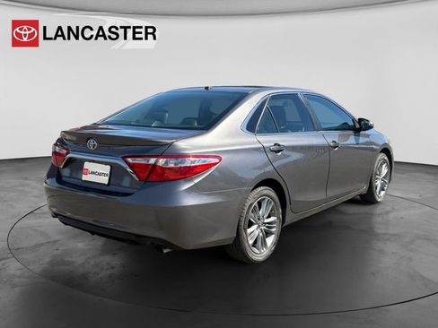 Used 2016 Toyota Camry SE w/ Protection Package (Q2) FWD image 7