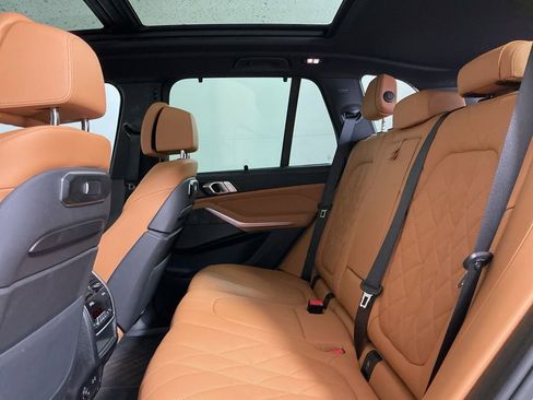 Certified 2025 BMW X5 xDrive50e w/ Executive Package AWD/4WD image 30