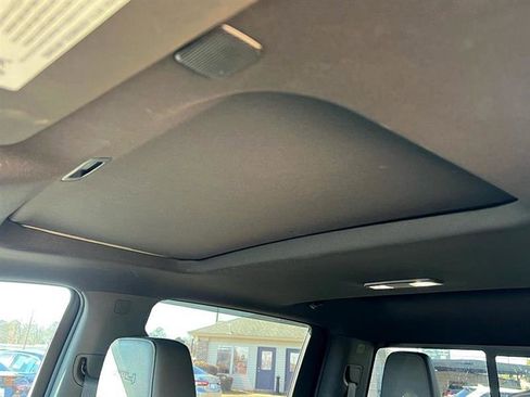 Used 2021 GMC Sierra 1500 AT4 w/ AT4 Preferred Package image 33