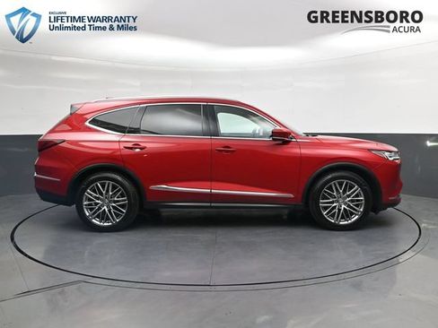 Used 2023 Acura MDX SH-AWD w/ Advance Package image 4
