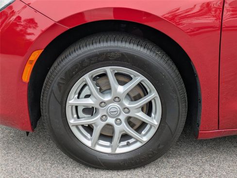 New 2026 Chrysler Voyager LX FWD image 12