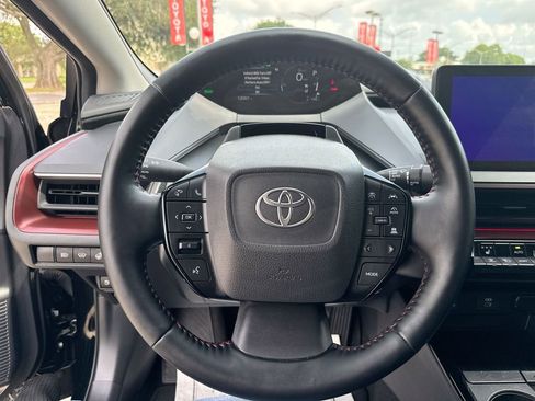 Used 2024 Toyota Prius Prime FWD image 16