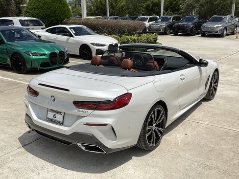 Used 2026 BMW 840i Convertible w/ Comfort Seating Package RWD image 10