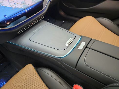 New 2026 Mercedes-Benz E 53 AMG e 4MATIC Wagon image 10