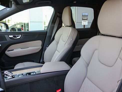 New 2026 Volvo XC60 B5 Core image 20