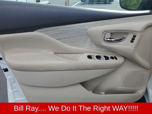 Used 2018 Nissan Murano Platinum w/ Cargo Package image 13
